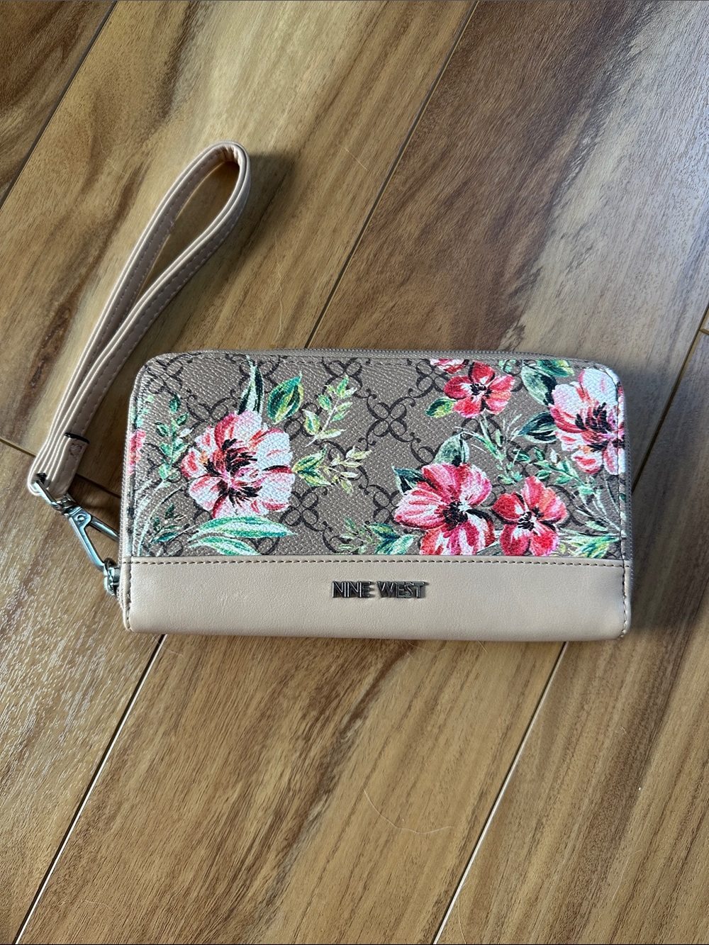 Nine West Beige Wallet Wristlet with Pink Floral Print